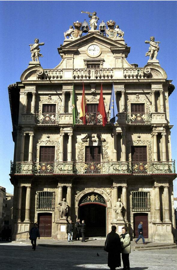 La Taconera Uat01199 * Pamplona