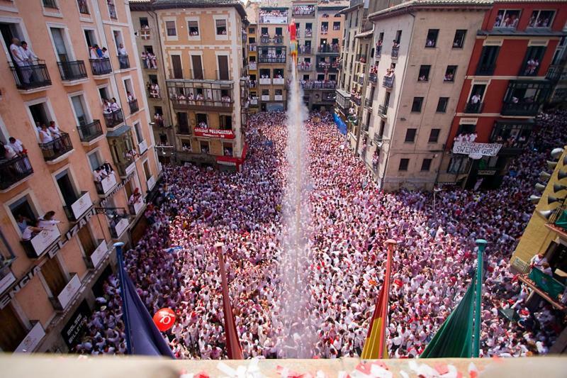 La Taconera Uat01199 * Pamplona